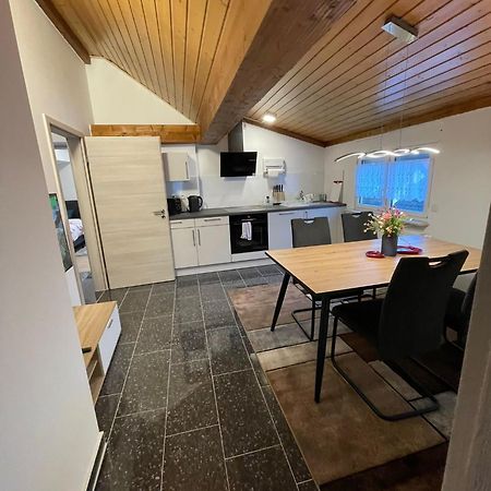 Luis Apartment Ruesselsheim D1 Hassloch  Exteriör bild