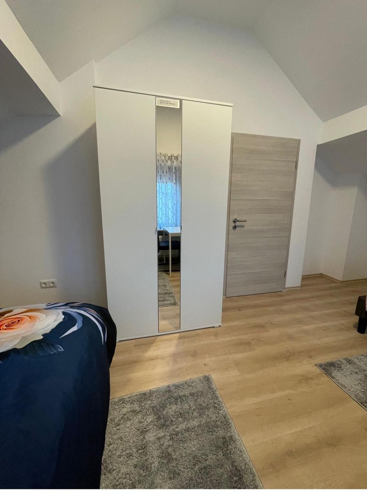 Luis Apartment Ruesselsheim D1 Hassloch  Exteriör bild